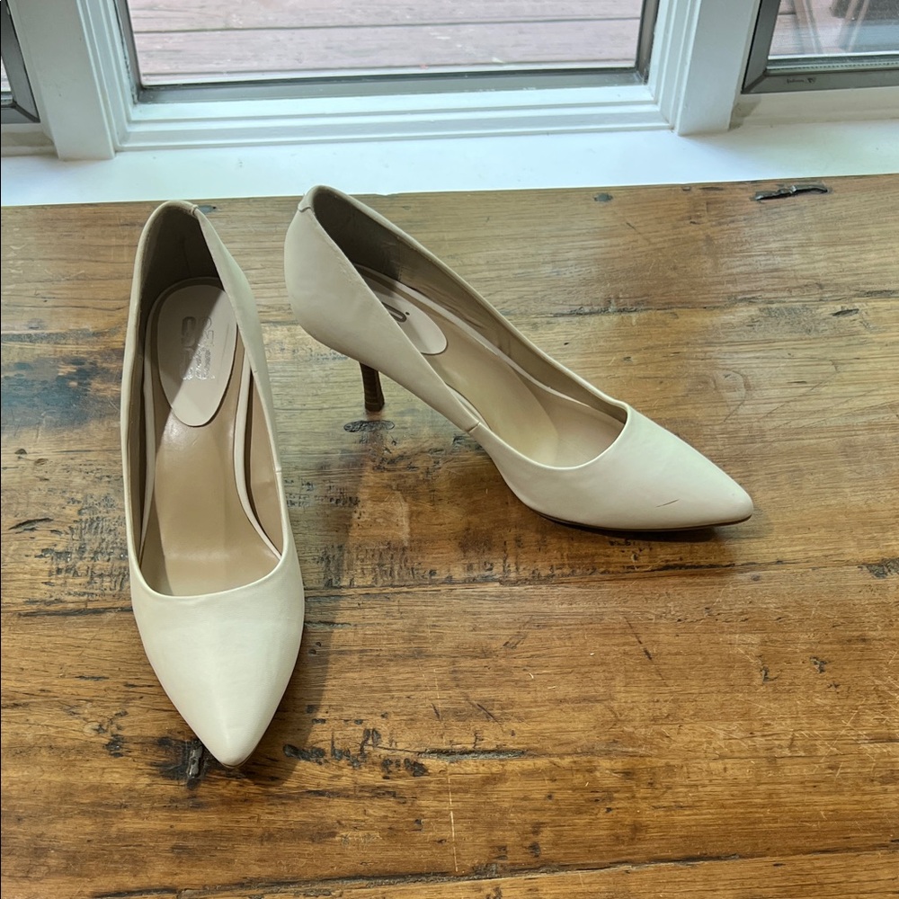 Chic Beige Heels for Women